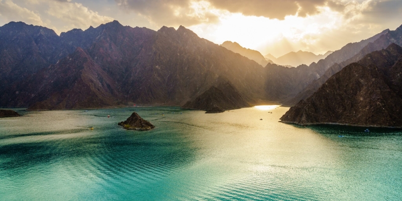 hatta green lake