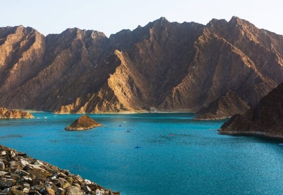 Hatta Dam Dubai: Stunning Views and Water Adventures