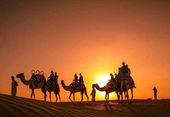 Sunset Desert Safari: A Magical Evening in the Dunes